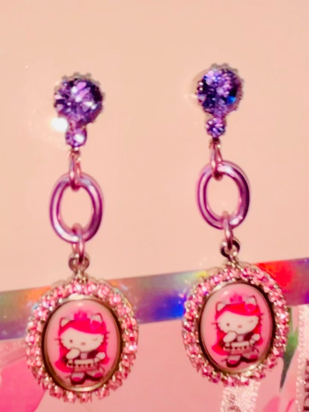 Hello Kitty Jewelry Set - Tiara π & Earrings - Picture 4 of 10